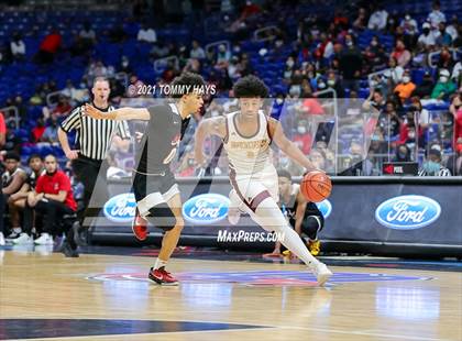 Thumbnail 3 in Beaumont United vs. Kimball (UIL Class 5A Final) photogallery.