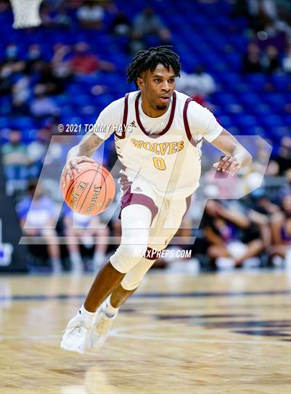 Thumbnail 1 in Beaumont United vs. Kimball (UIL Class 5A Final) photogallery.
