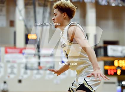 Thumbnail 3 in Anderson @ Noblesville photogallery.