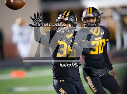 Thumbnail 1 in Brennan vs Holmes photogallery.