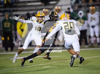 Thumbnail 2 in Brennan vs Holmes photogallery.