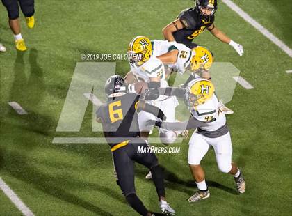 Thumbnail 2 in Brennan vs Holmes photogallery.