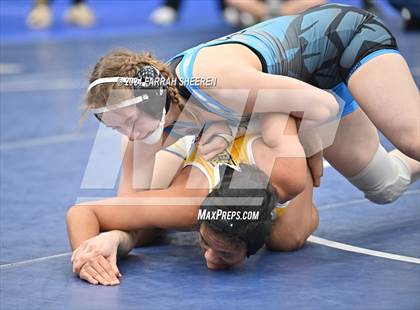 Thumbnail 1 in Region 2 - 6A Championship photogallery.