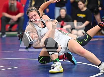 Thumbnail 1 in Region 2 - 6A Championship photogallery.