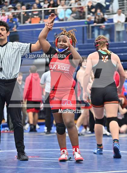 Thumbnail 2 in Region 2 - 6A Championship photogallery.