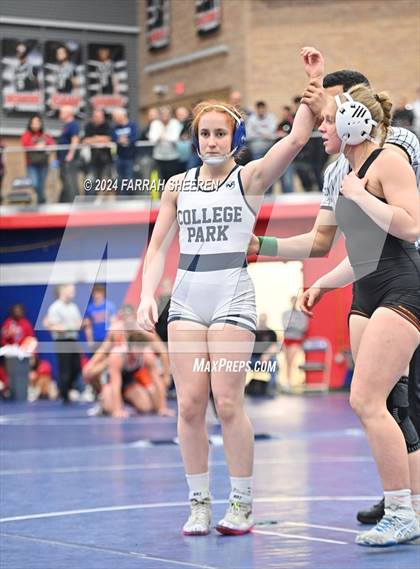 Thumbnail 1 in Region 2 - 6A Championship photogallery.