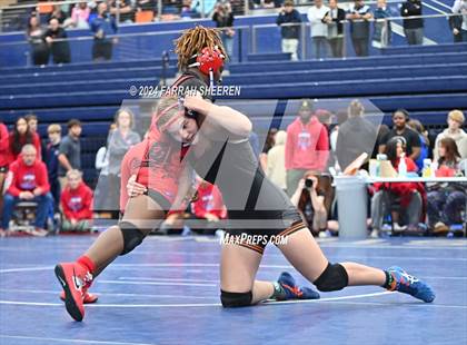 Thumbnail 2 in Region 2 - 6A Championship photogallery.