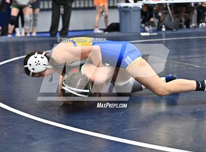 Thumbnail 2 in Region 2 - 6A Championship photogallery.