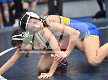 Thumbnail 1 in Region 2 - 6A Championship photogallery.