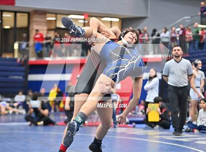 Thumbnail 2 in Region 2 - 6A Championship photogallery.