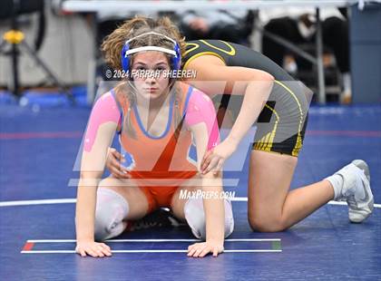 Thumbnail 3 in Region 2 - 6A Championship photogallery.