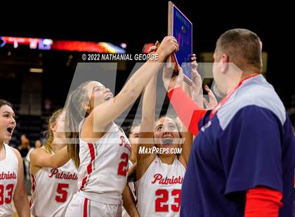 Thumbnail 2 in Omaha Central vs. Millard South (Metro Tournament Final) photogallery.