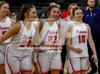 Thumbnail 2 in Omaha Central vs. Millard South (Metro Tournament Final) photogallery.