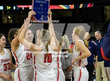 Thumbnail 3 in Omaha Central vs. Millard South (Metro Tournament Final) photogallery.