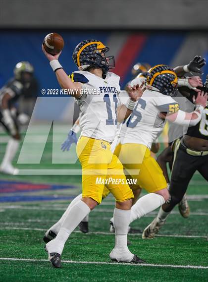 Thumbnail 2 in Swainsboro vs. Prince Avenue Christian (GHSA 1A Division 1 Final) photogallery.