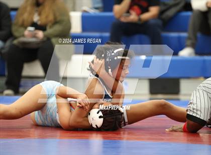 Thumbnail 1 in Carlmont @ Hillsdale photogallery.