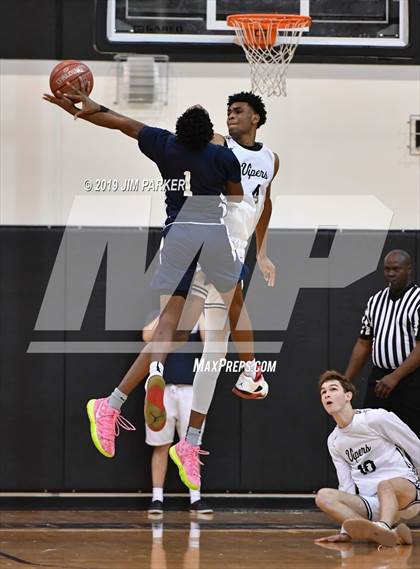 Thumbnail 1 in Hendrickson @ Vandegrift photogallery.