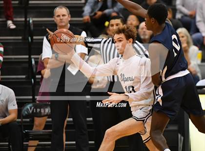 Thumbnail 2 in Hendrickson @ Vandegrift photogallery.