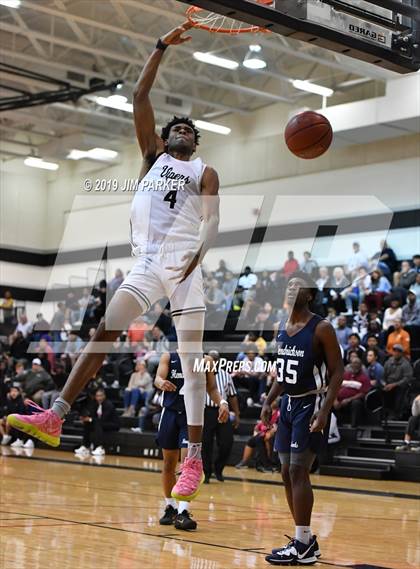 Thumbnail 1 in Hendrickson @ Vandegrift photogallery.