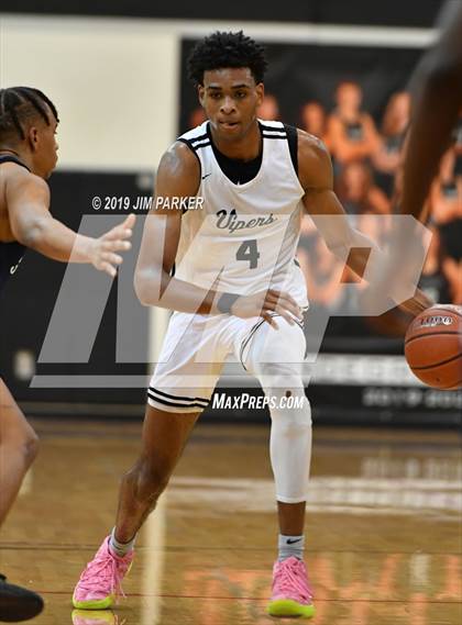 Thumbnail 2 in Hendrickson @ Vandegrift photogallery.