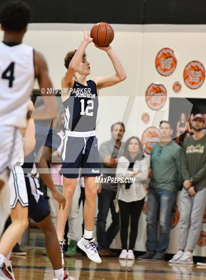 Thumbnail 1 in Hendrickson @ Vandegrift photogallery.
