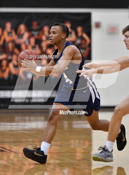 Thumbnail 3 in Hendrickson @ Vandegrift photogallery.