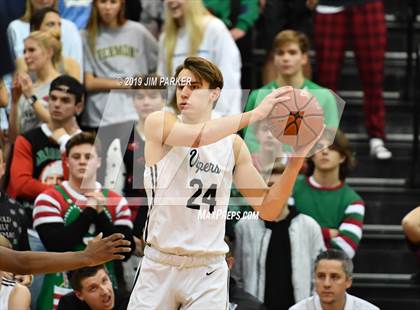 Thumbnail 1 in Hendrickson @ Vandegrift photogallery.