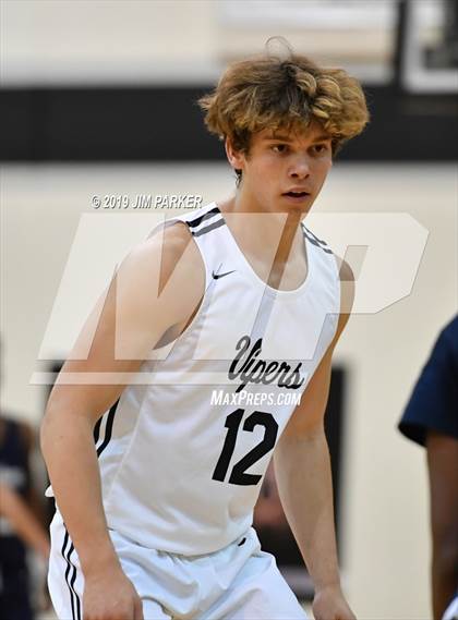 Thumbnail 1 in Hendrickson @ Vandegrift photogallery.