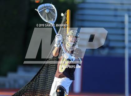 Thumbnail 2 in Chaminade vs St. Francis photogallery.