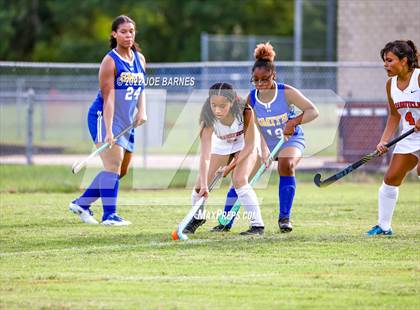 Thumbnail 3 in Oscar Smith vs Grassfield photogallery.