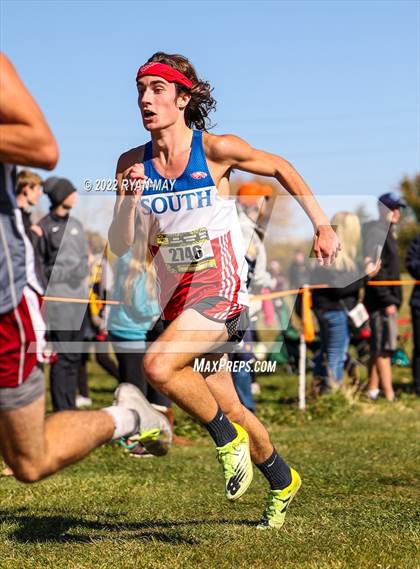 Thumbnail 3 in IHSAA Boys Cross Country Regionals photogallery.