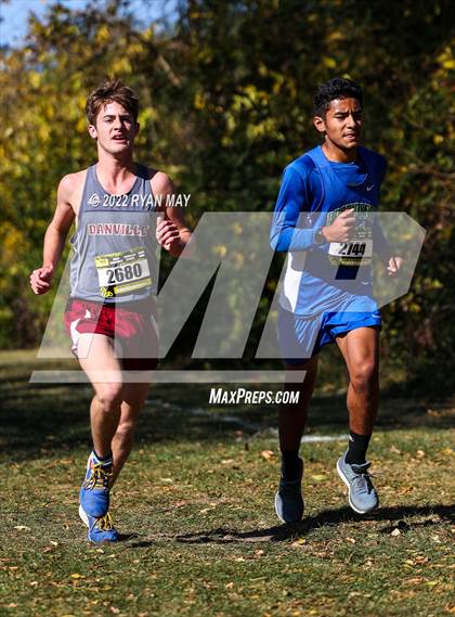 Thumbnail 3 in IHSAA Boys Cross Country Regionals photogallery.