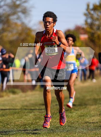 Thumbnail 1 in IHSAA Boys Cross Country Regionals photogallery.