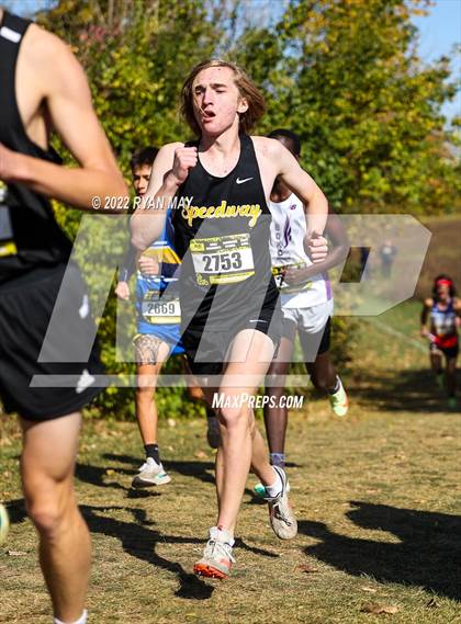 Thumbnail 3 in IHSAA Boys Cross Country Regionals photogallery.
