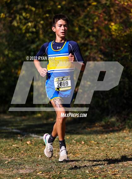 Thumbnail 1 in IHSAA Boys Cross Country Regionals photogallery.