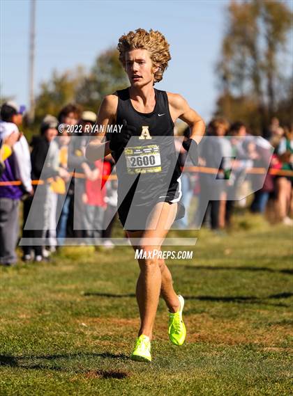 Thumbnail 1 in IHSAA Boys Cross Country Regionals photogallery.