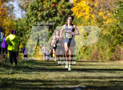 Thumbnail 2 in IHSAA Boys Cross Country Regionals photogallery.
