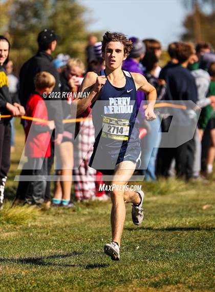 Thumbnail 2 in IHSAA Boys Cross Country Regionals photogallery.