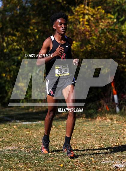 Thumbnail 3 in IHSAA Boys Cross Country Regionals photogallery.