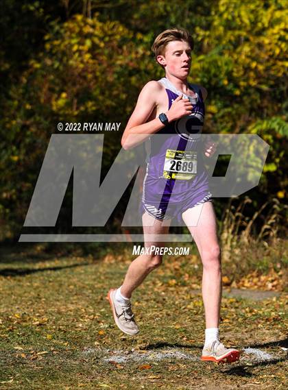 Thumbnail 3 in IHSAA Boys Cross Country Regionals photogallery.