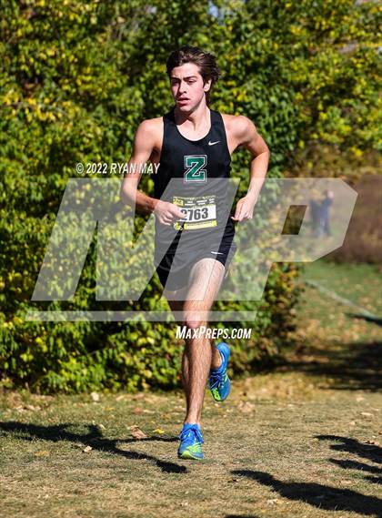 Thumbnail 1 in IHSAA Boys Cross Country Regionals photogallery.