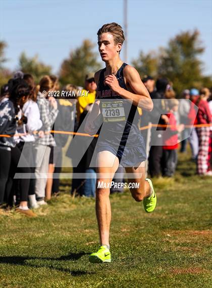 Thumbnail 2 in IHSAA Boys Cross Country Regionals photogallery.