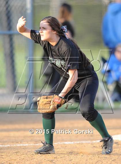 Thumbnail 1 in St. Charles North vs Elk Grove (IHSA Class 4A Sectional) photogallery.