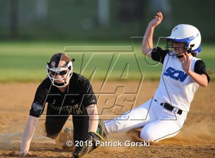 Thumbnail 2 in St. Charles North vs Elk Grove (IHSA Class 4A Sectional) photogallery.
