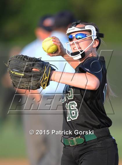 Thumbnail 2 in St. Charles North vs Elk Grove (IHSA Class 4A Sectional) photogallery.