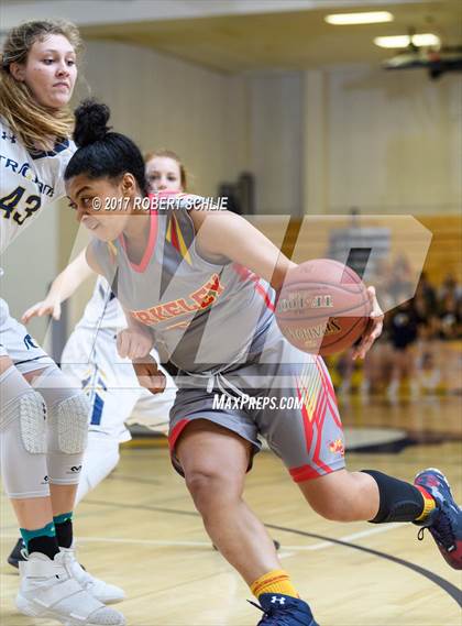 Thumbnail 1 in Berkeley vs Oak Ridge (CIF State Championships D1 Round II) photogallery.