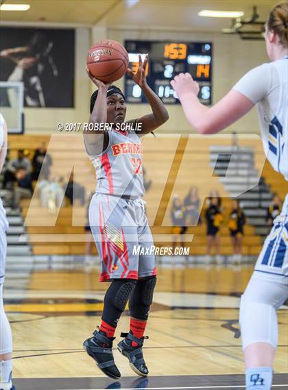 Thumbnail 3 in Berkeley vs Oak Ridge (CIF State Championships D1 Round II) photogallery.