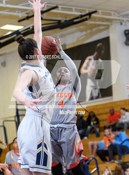 Thumbnail 3 in Berkeley vs Oak Ridge (CIF State Championships D1 Round II) photogallery.