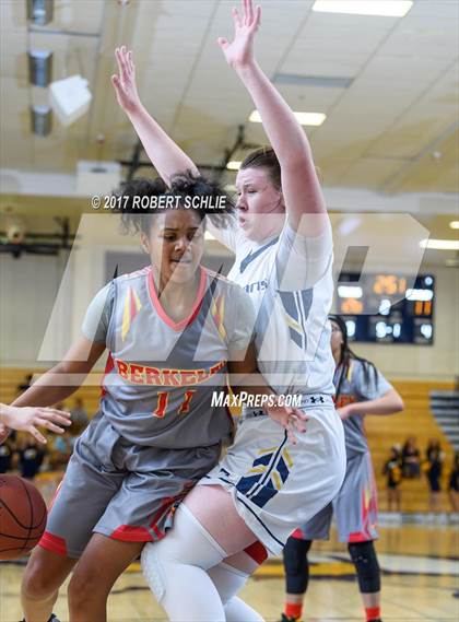 Thumbnail 3 in Berkeley vs Oak Ridge (CIF State Championships D1 Round II) photogallery.