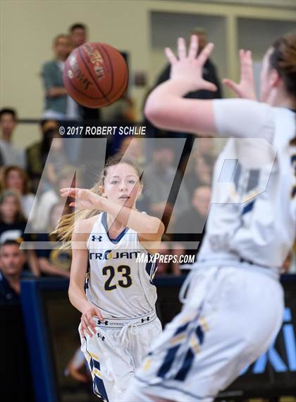 Thumbnail 2 in Berkeley vs Oak Ridge (CIF State Championships D1 Round II) photogallery.